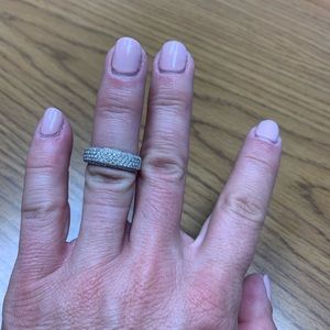 Diamond anniversary band